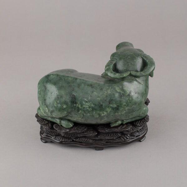M5276 - Marchant Asian Art